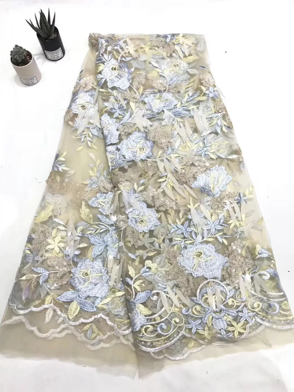 

African lace fabric,embroidered flower net lace,high quality Nigerian lace fabric with sequins for wedding dress