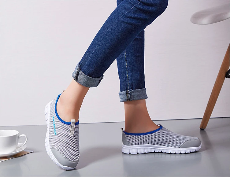 

2019 New Style Unisex Casual Shoes Slip-on Ventilate Soft-soled Light Multicolor Net Sports Lovers Running Loafers