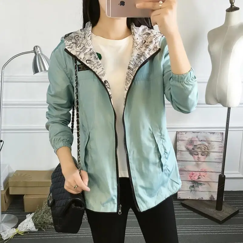 2017 Autumn Women Bomber Basic Jacket Pocket Zipper Hoodies Women Two Side Wear Cartoon Print Outwear Loose Coat 15