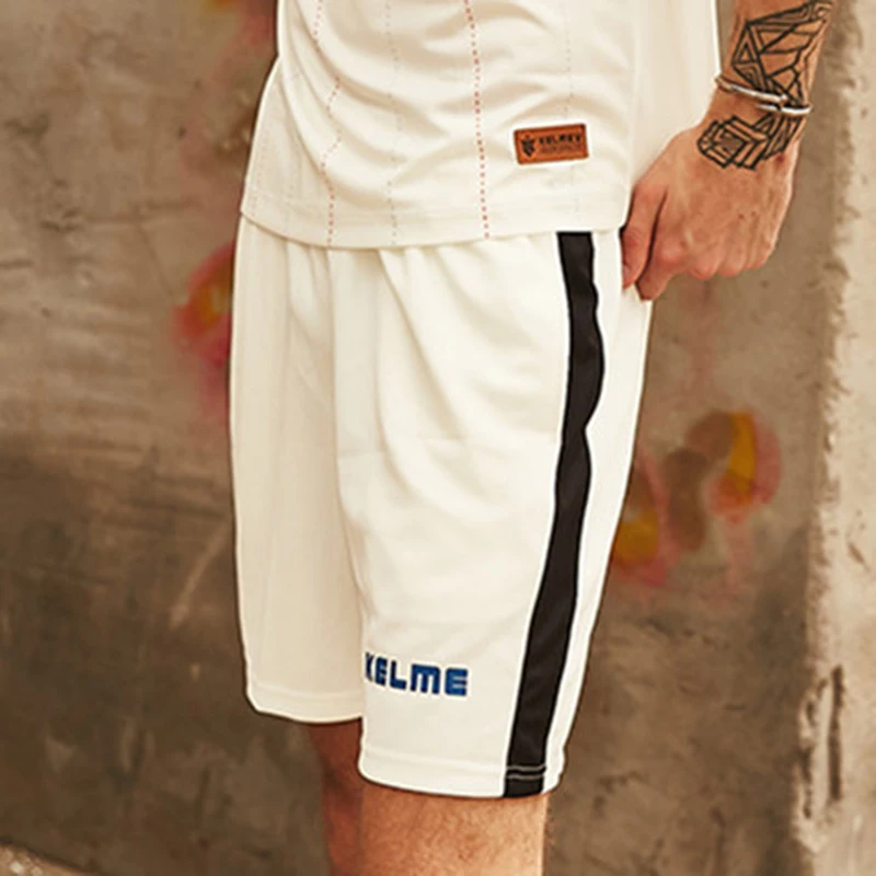 

2018 Kelme Sport Training Shorts Breathable Soccer Shorts 3781017