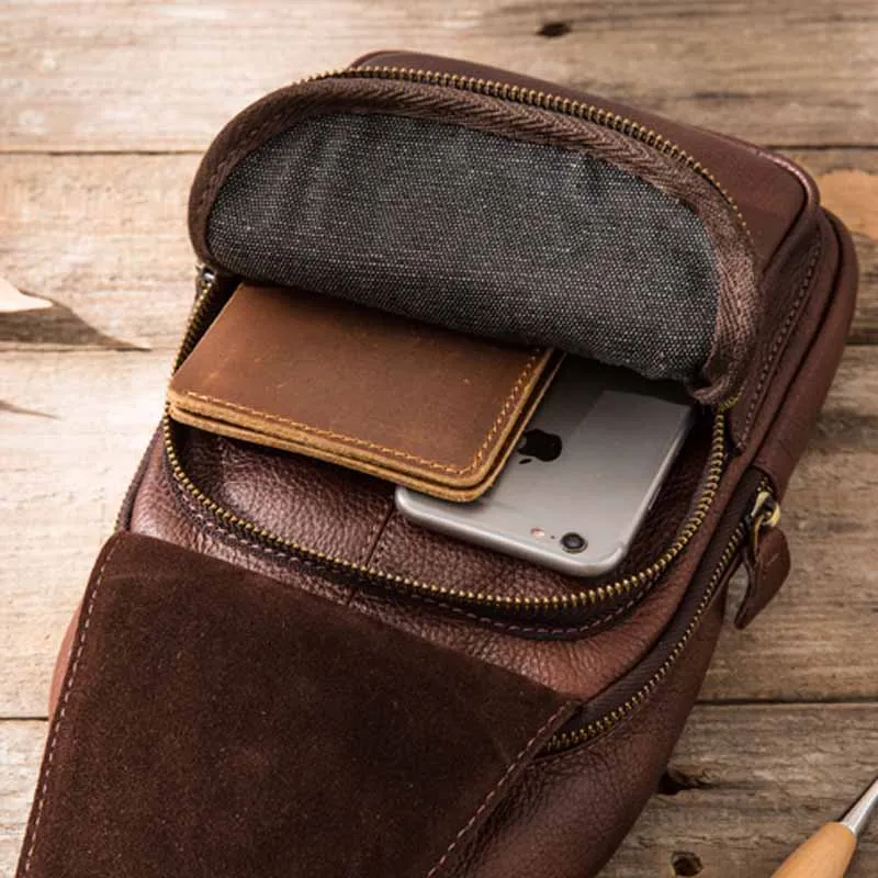 AETOO Men's bag Genuine Leather messenger bag men leather Shoulder Bags man Male Chest Pack Sling / Crossbody Bags for Men