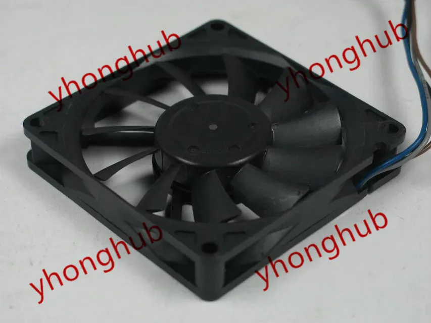 Охлаждающий вентилятор для сервера NIDEC U80R12MMAB 58 DC 12V 0.14A 80x80x15 мм|square fan|server fan80x80x15mm fan