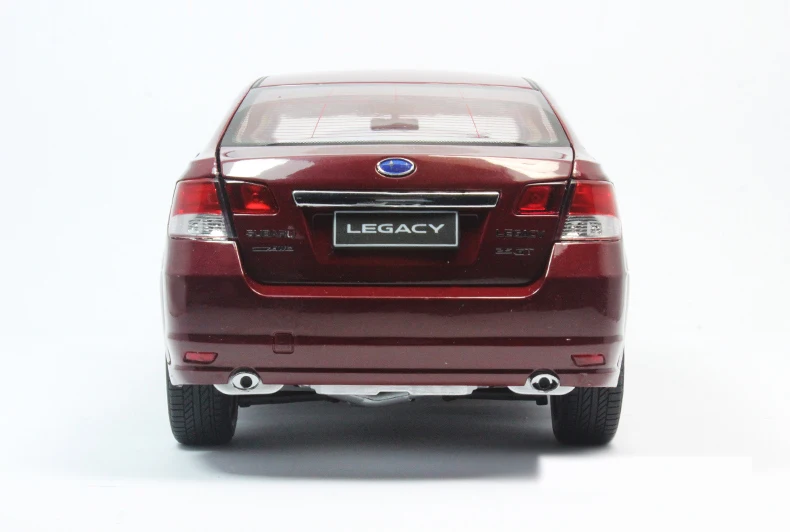 1 18   SUBARU LEGACY Red 6