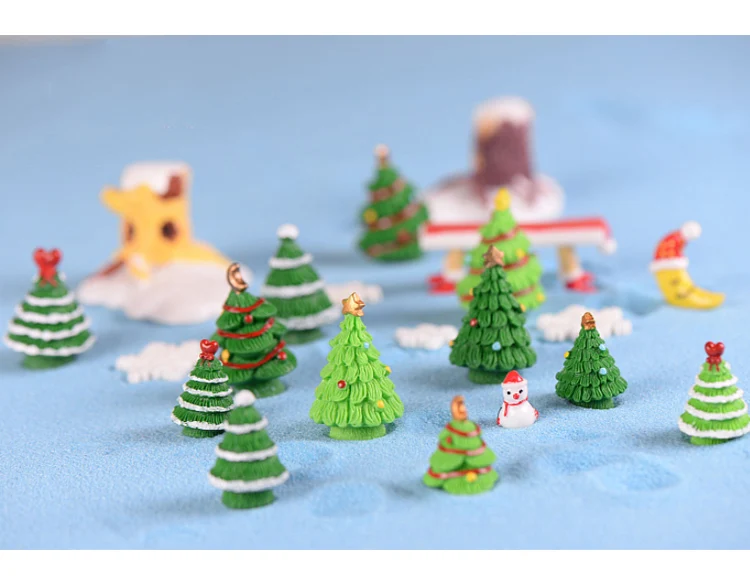 Resin Christmas Tree 04