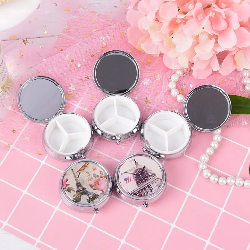 

Fashion Metal Folding Pill Case Pill Cutter Medicine Organizer Pill Box Makeup Storage Container Randomly