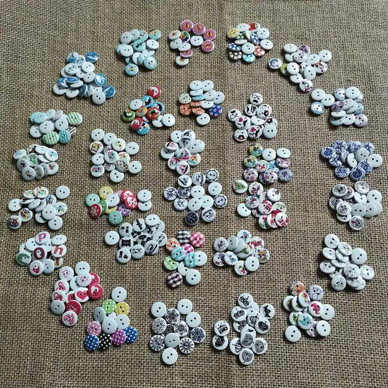 

50/100pcs 2 Holes Wood Buttons Scrapbooking Clothing Accessories 15mm Sewing Buttons Handmake Painted Sewing Craft