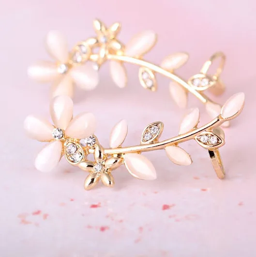 

1pc Chic Retro Flower Shape Rhinestone Crystal Left Ear Cuff Stud Earring Wrap Clip Clamp New Fine Jewelry