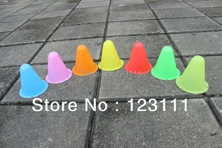 Colorful 12Pcs Skateboard Inline Roller Skating Agility Sport Cones Slalom