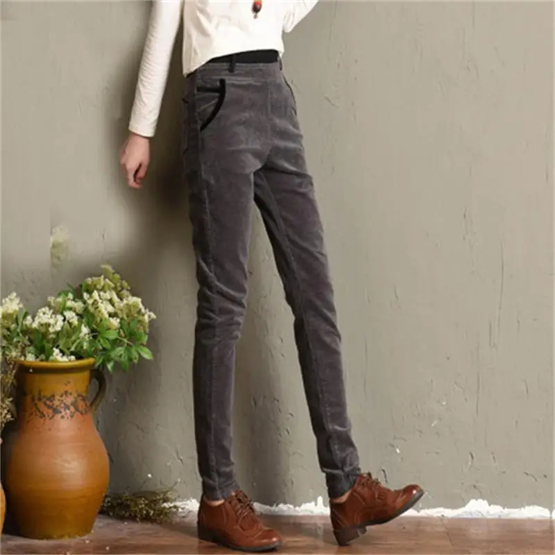 

Large size 2019 new winter corduroy pants stretch casual pants waist large size thick corduroy pants student trousers