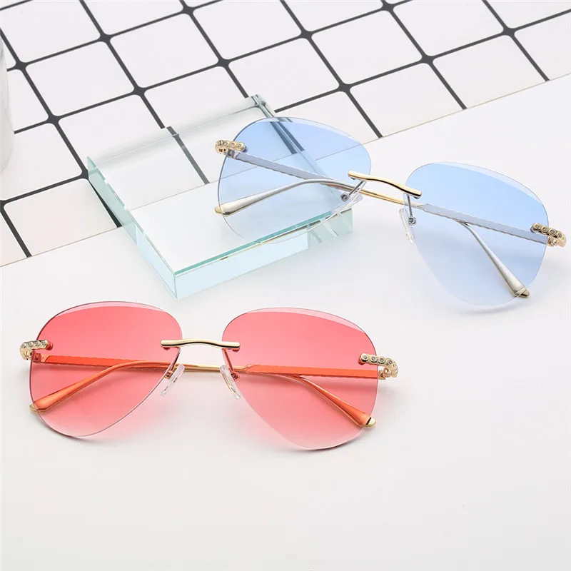 298915_no-logo_298915-1-01