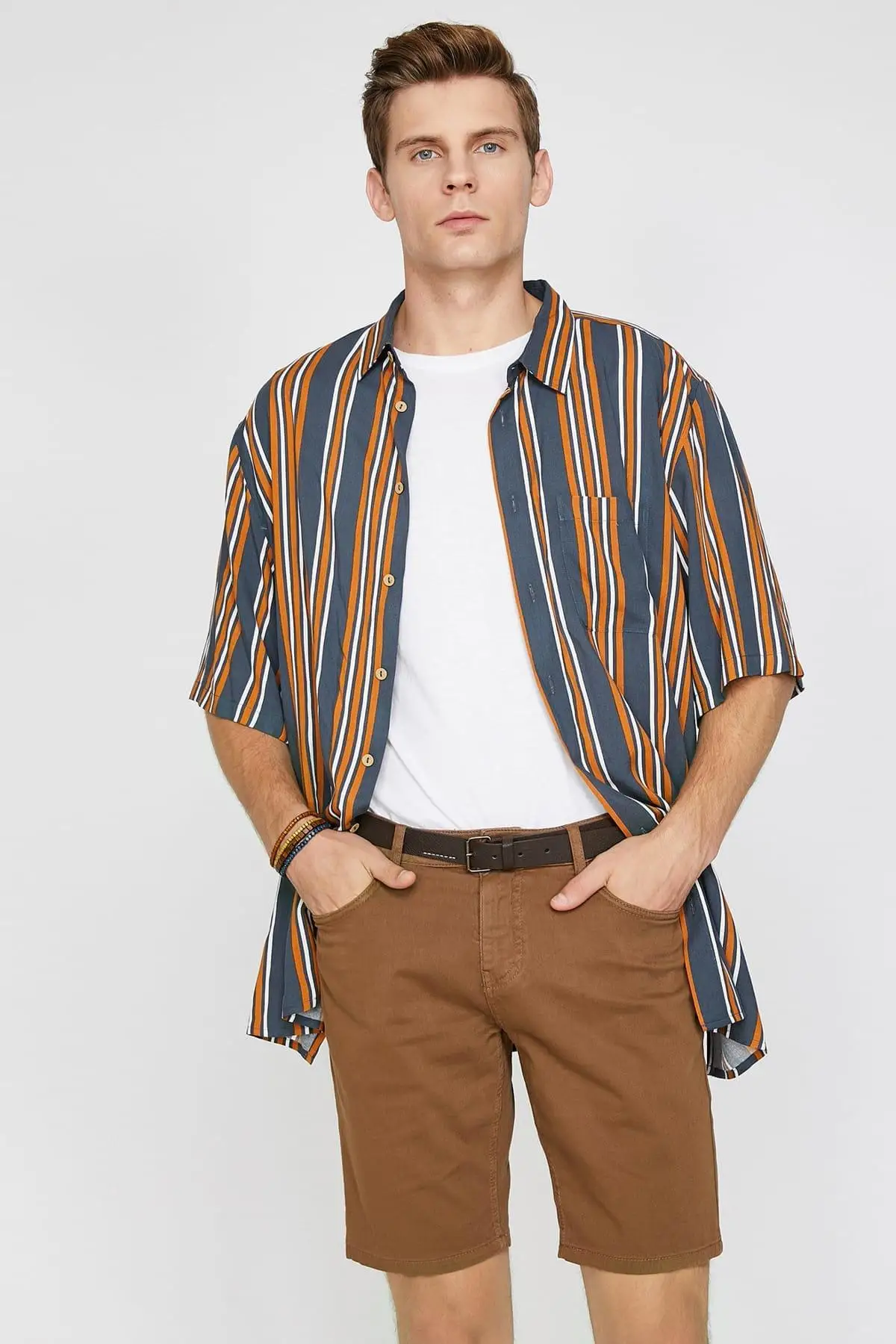 Koton мужские экрю нормальные талии карман детали шорты 9YAM41000NW