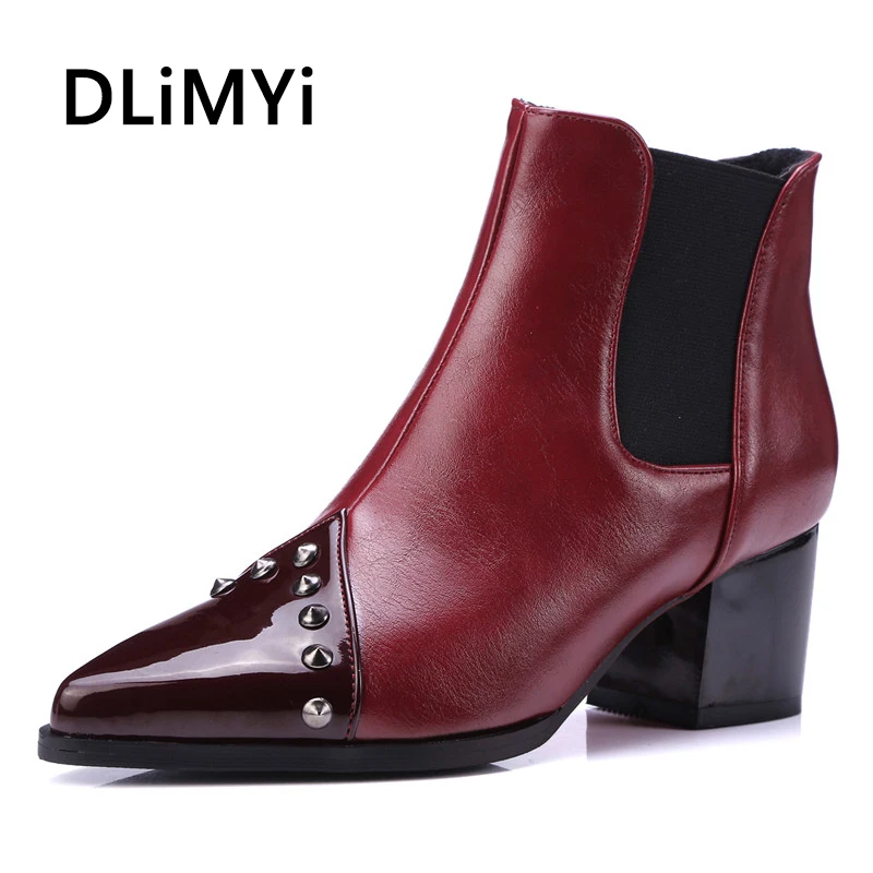 

Leisure Warm Female Suede Ankle Round Toe Slip On Lady Height INcreasing White Red Black