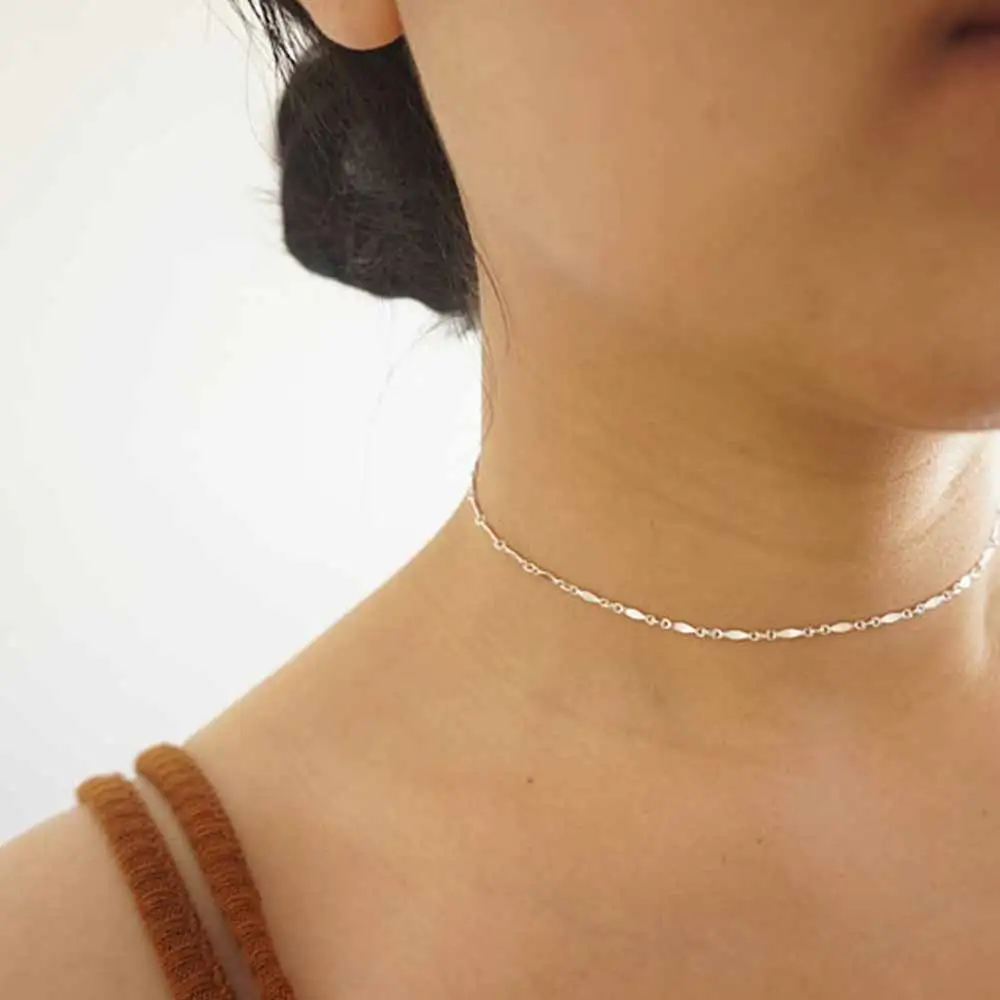 IPARAM Эффектный чокер с цепочкой изысканное бисерное ожерелье для женское колье до ключицы