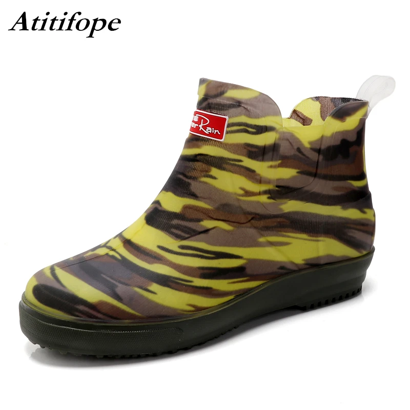 

Camouflage rain boots men's short tube low to help rain boots water shoes rubber shoes men's shoes waterproof non-slip rain shoe