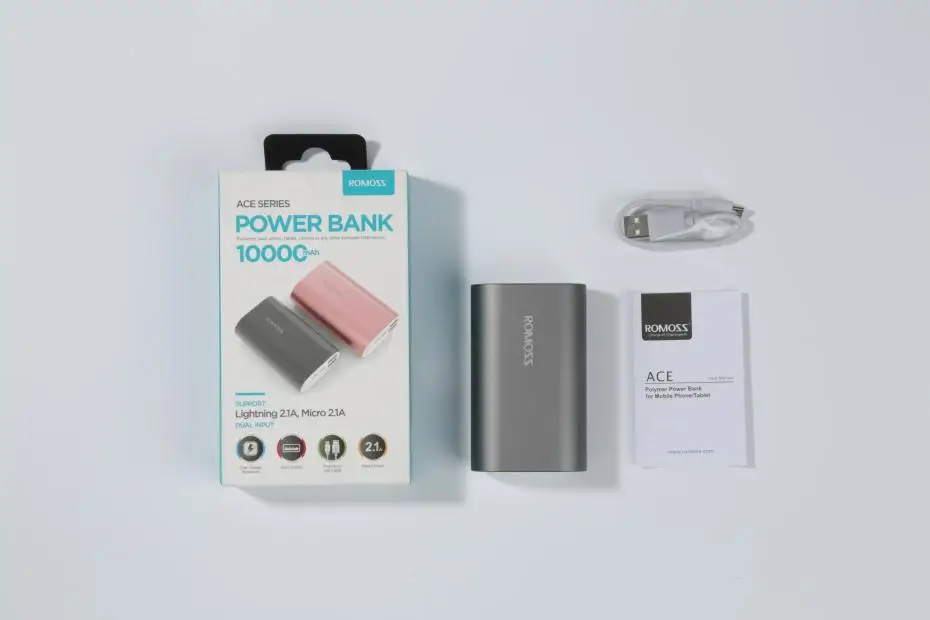 10000mAh Romoss A10 Power Bank Package