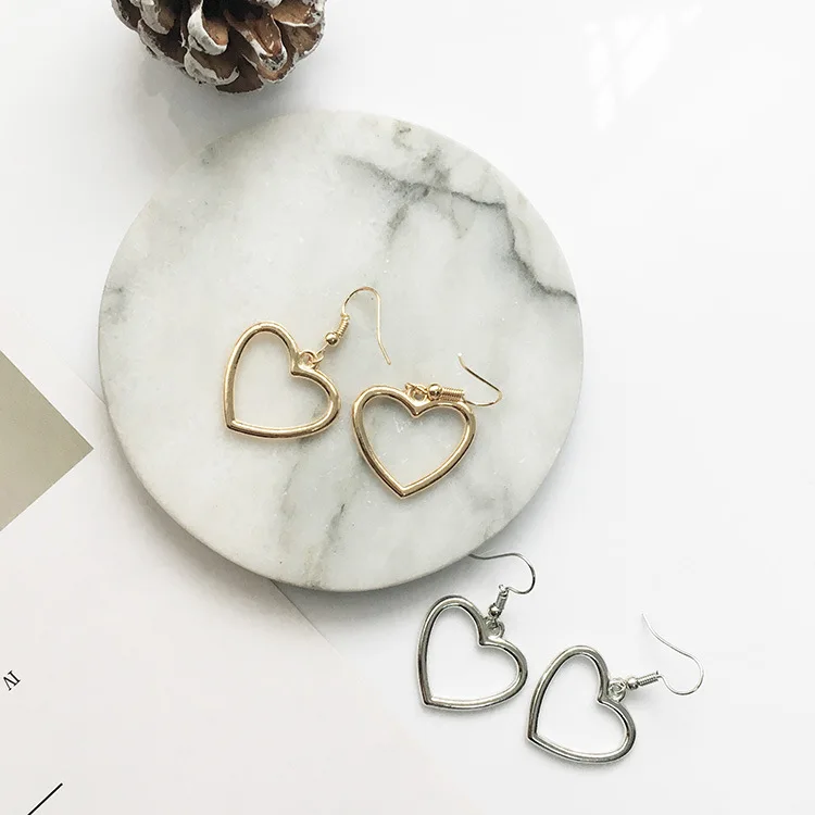 Japanese Harajuku soft cute girl hollow geometric heart shape sweet gold love earrings