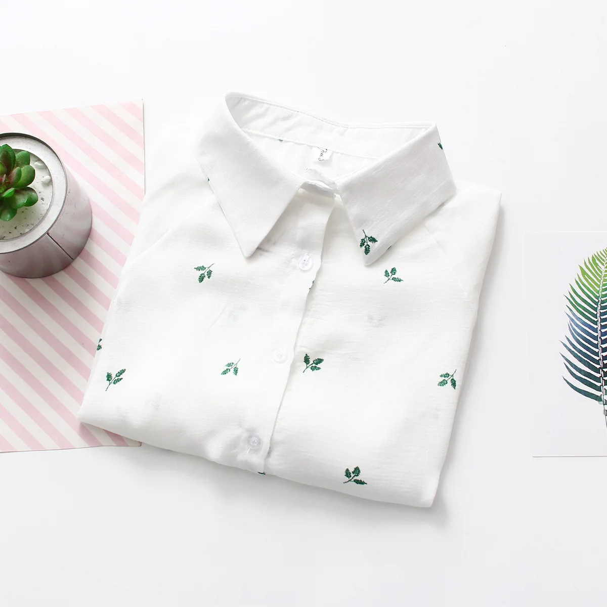 

2019 New Women Fashion Short Sleeve Embroidery Cotton Shirt Blouses Summer Casual White Office Shirts Blouse