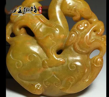 

Free shipping chinese old handworked 3D carve phoenix and dragon pendant
