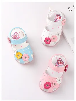 

DHL 50pair Summer Kids Flowers Girls Sandals Lighted Soft-Soled Princess Baby Sandals