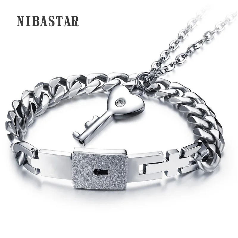 

1 Set Couple Stainless Steel Bangle Bracelet and Key Pendant Necklace Sets With CZ Crystal Fashionable Jewelry Good Lovers Gifts