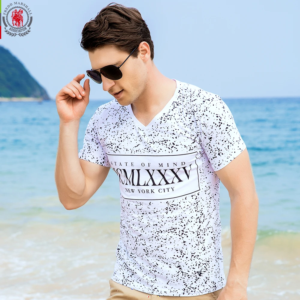 

FREDD MARSHALL New Arrival Men T-shirt Men's Short Sleeve Tee Mens Full Polka Dot Printing Cotton Flexible Tops Plus size 309
