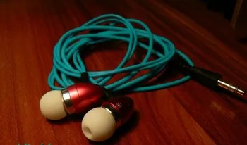 

Handmade custom in-ear earphone
