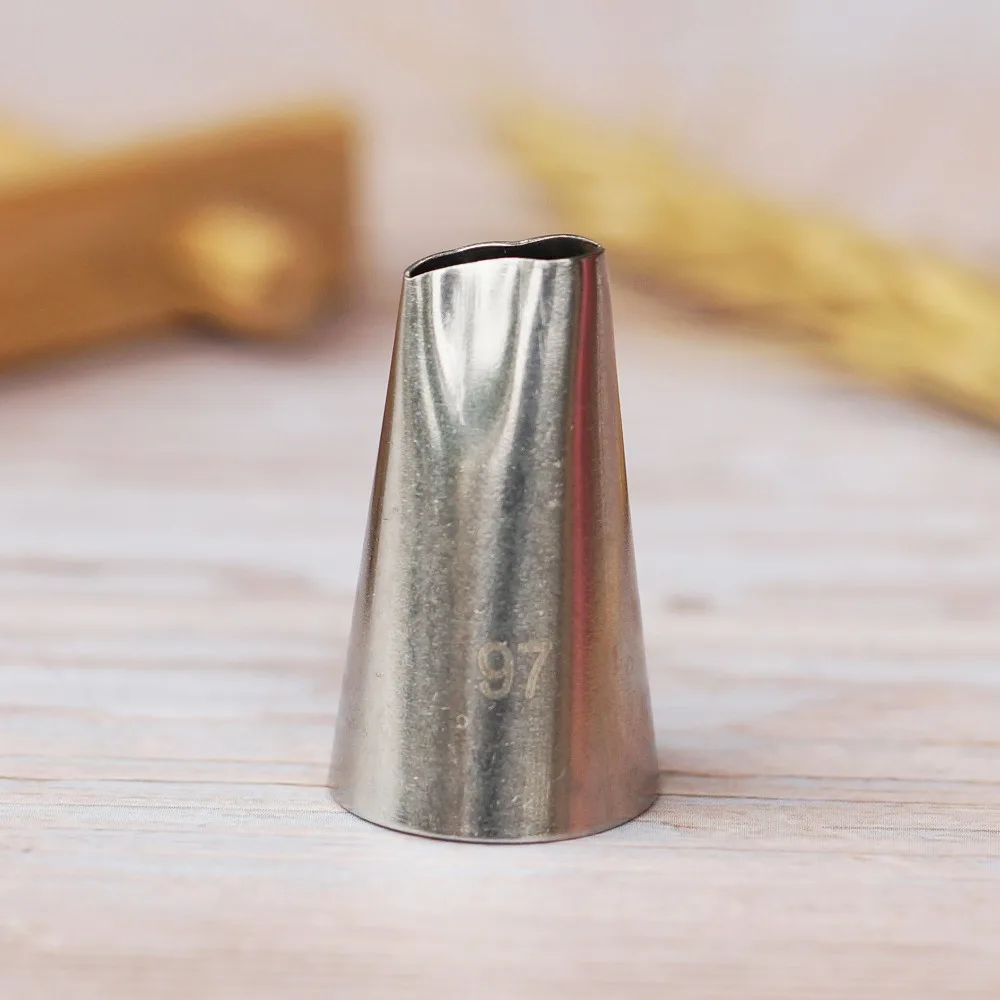 

#97 New Metal Stainless Steel Piping Icing Nozzle Cake Cream Decoration Baking Pastry Tool Bakeware