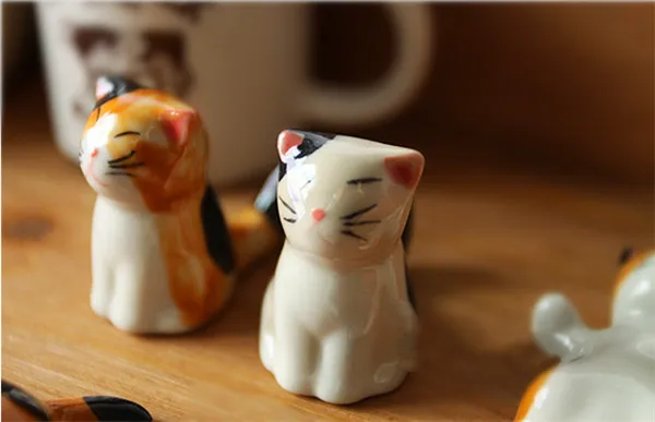 Cute Japan Lucky Cats Kitten Chopsticks Stand Rest Ceramic Figure Toys 6pcs - 8