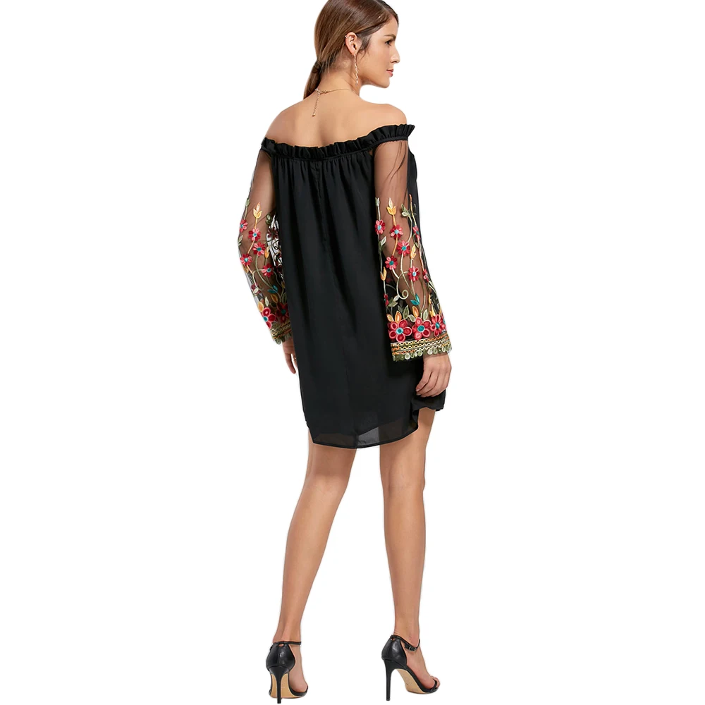 Женское платье с вышивкой VESTLINDA Черное короткое туника открытыми плечами и