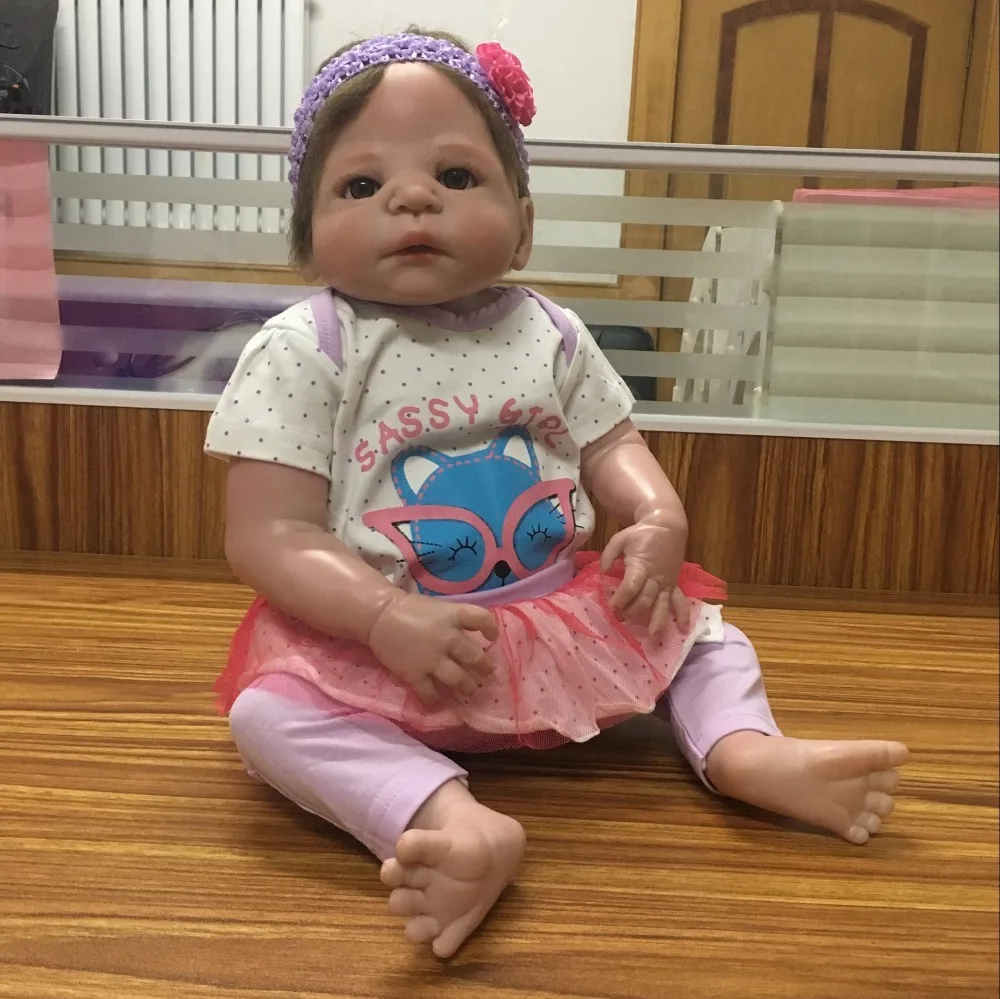 

Hot Sale 23 Inch Reborn Dolls Lifelike Silicone Full Body Realistic Baby Reborn Menina Baby Doll For Kid Birthday Gift Bed Play