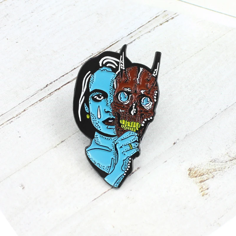 

Blue Face Tears Woman Horror Devil Mask Enamel Brooch Two Face Skeleton Art Badge Leather Backpack Lapel Pin Gothic Jewelry