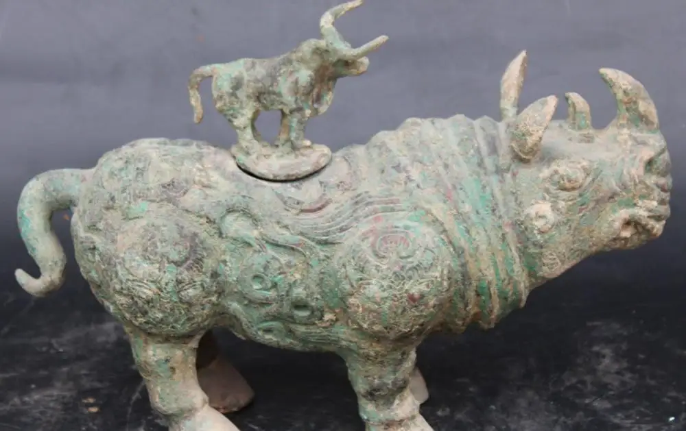 

15" Old China Bronze Vessels Gunmetal Cattle Oxen Animal Incense Burner Censer