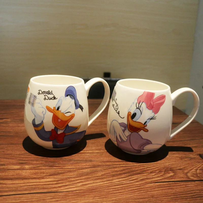 

Hot sale Cute Cartoon Mug Mickey Minnie Ceramic Cups Milk 320ml Creative Fashion Couples Mug Coffee Breakfast