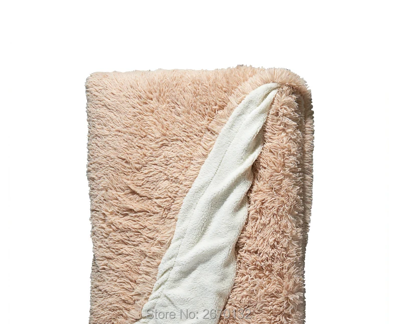 Velvet-Mink-Blanket-790_08