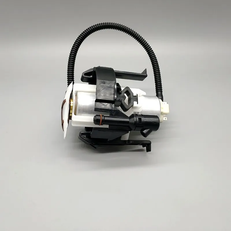 Car Fuel Filter Gasoline pump assembly For BMW E39 520 528 530 1995