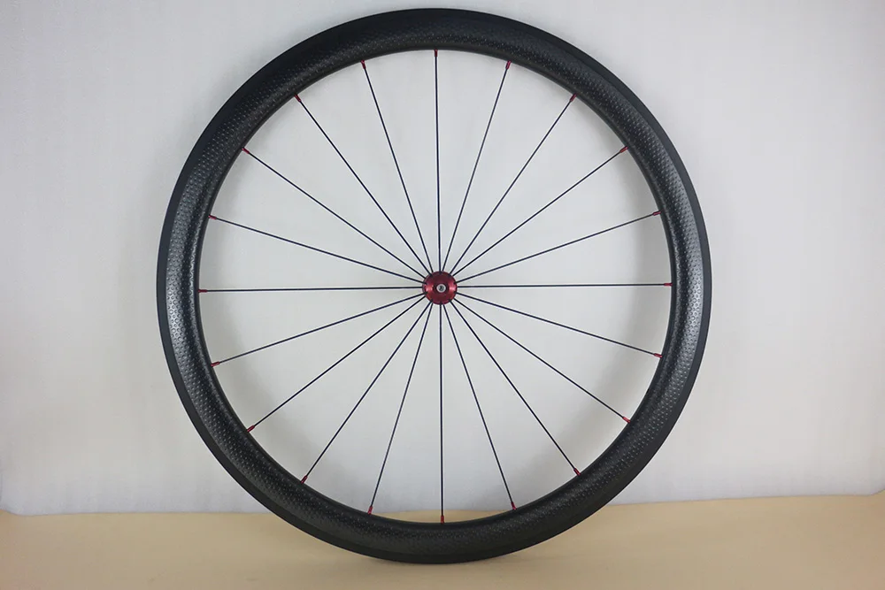 Супер легкий 50 мм Высота дорожный велосипед колпачок колеса пупырчатой поверхностью Powerway R36 Втулка с керамическими подшипниками 700C затемнения колеса
