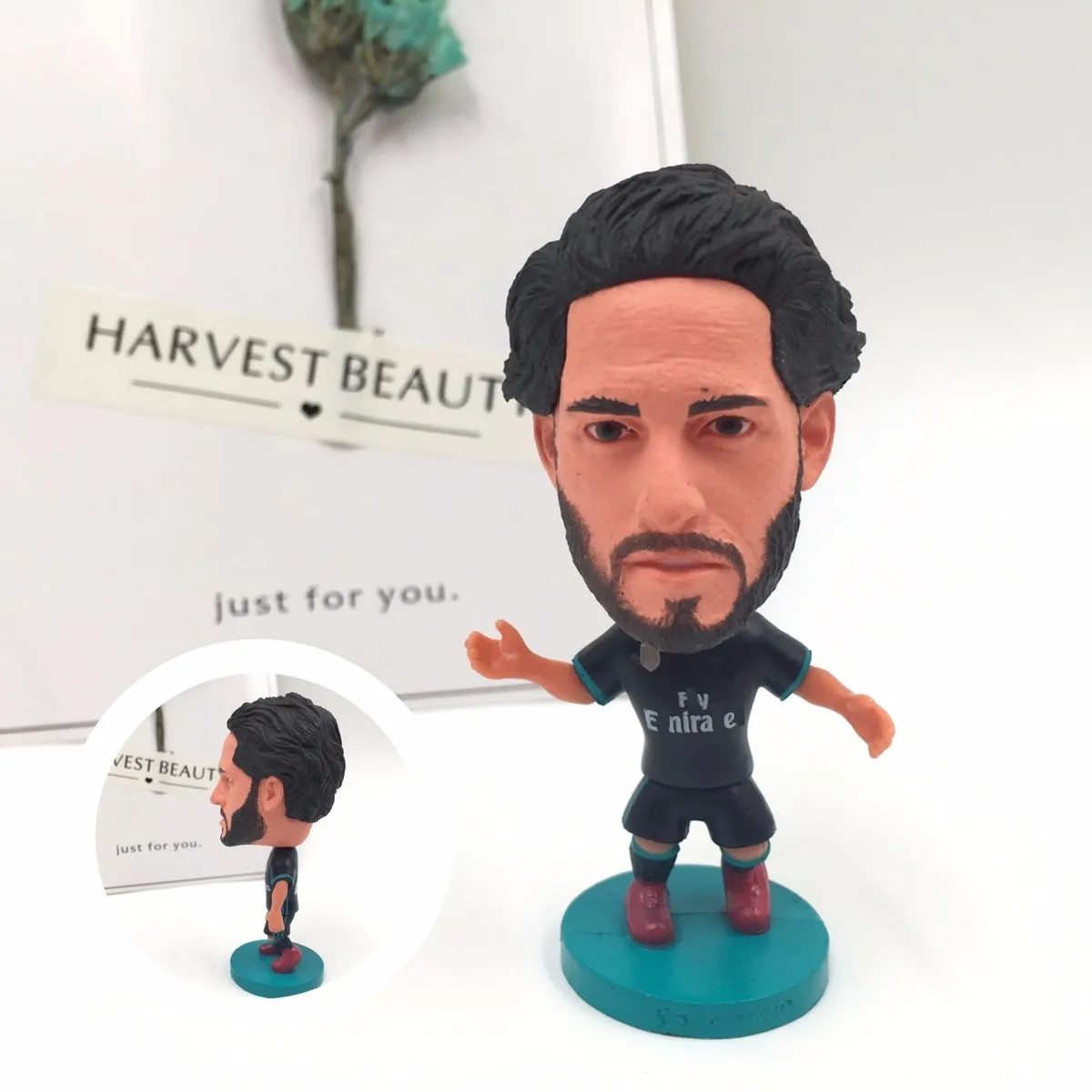 Soccerwe figurine Sports stars 17 18 ISCO Curly Hair Movable joints resin model font b toy