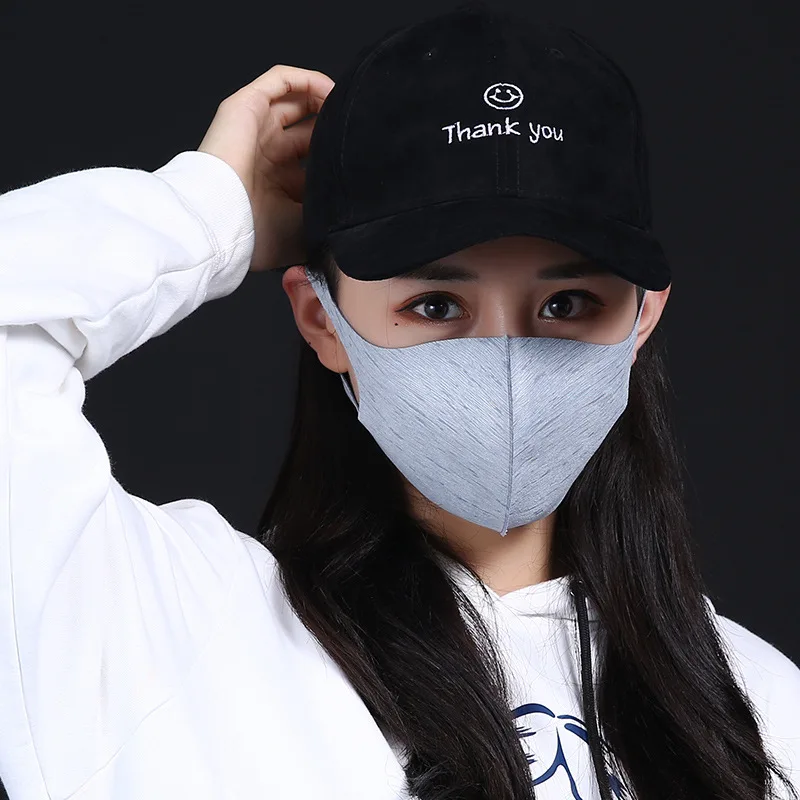 10pcs/Pack Women's Dust Masks Wholesale Wind-proof women Cold-proof and Warm Star Masks for Biking in Autumn and Winter