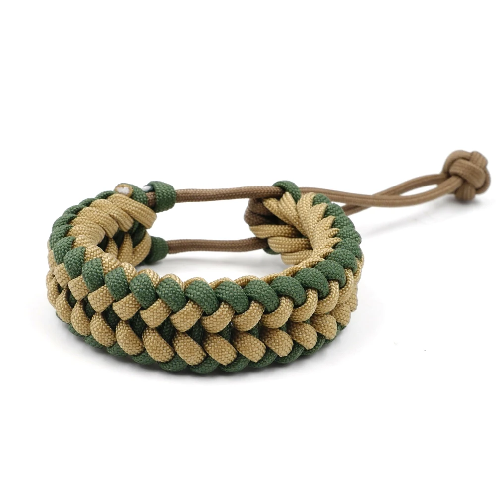 Paracord Bracelet Made of Mad Max Paracord, Army Style, a Great Gift for  Men. 