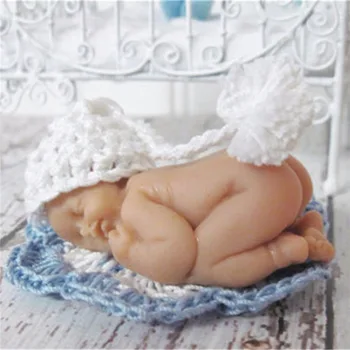 

Hot 3D DIY Silicone Cute Baby Shape Fondant Mold Baking In Kitchen Chocolate Mould Soap Mold Bakeware Cake Decorating Tool