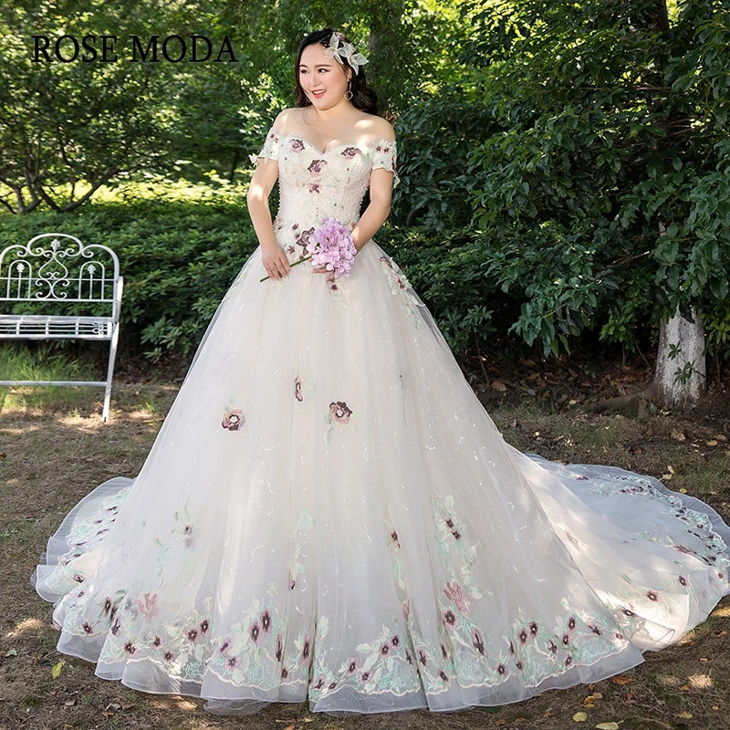 

Rose Moda Lace Plus Size Wedding Dress 2019 Off Shoulder Short Sleeves Plus Size Wedding Gowns