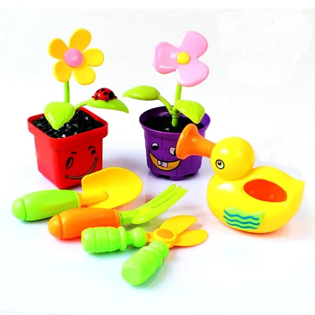 Tender Leaf Toys - Strawberry Flower Pot – Slow Sunday Select