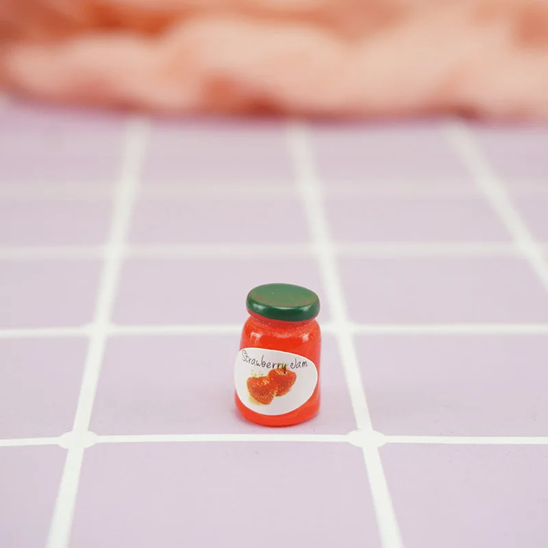 Рисунок 2 - миниатюрные игрушки для кукольного