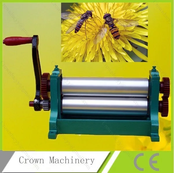 

75*310mm Hand Operated Tablet Press Machine For Beeswax Foundation Sheet