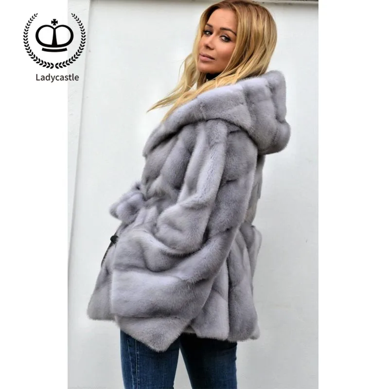 Chauve Femmes Capuche Réel Fourrure Manches Mkw Pelt Nouvelle Manteau Veste Sapphire Vison Avec 107 Naturelle Véritable Chaud 2018 Luxe D'hiver souris Import De Yg6f7by