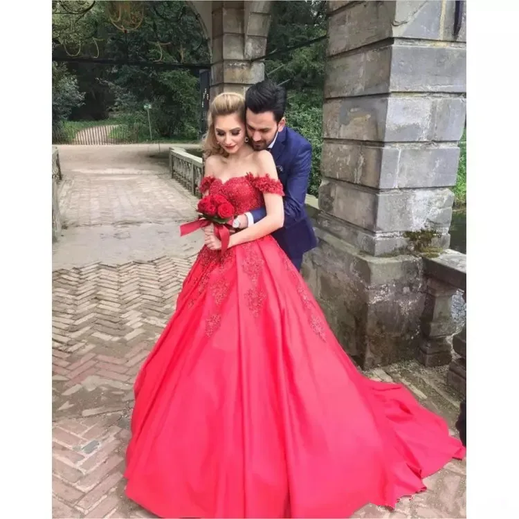 luxury-ball-gown-red-wedding-dresses-lace-appliques-beaded-off-the-shoulder-capped-sleeves-sweep-train-wedding-gowns.webp (1)_