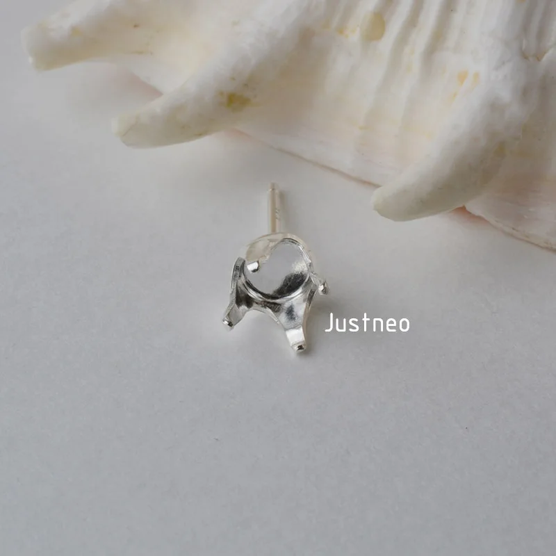 Сережка гвоздик Snaptite из твердого серебра пост. Тока 4 зубца для круглых камней и