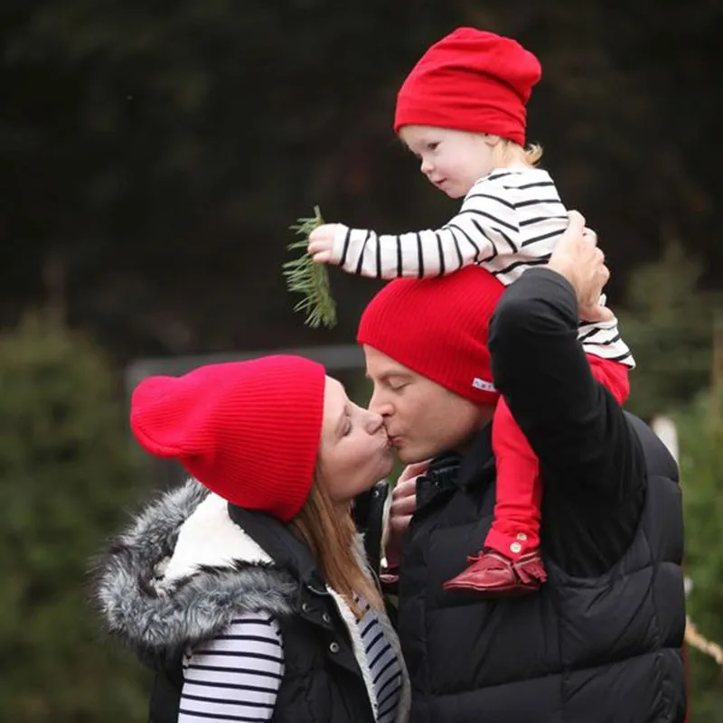 

3 Pcs Mom Daddy and Baby Hats Warm Hat Caps Family Matching Bonnet Fashion Winter Hat Crochet Knitting Hat