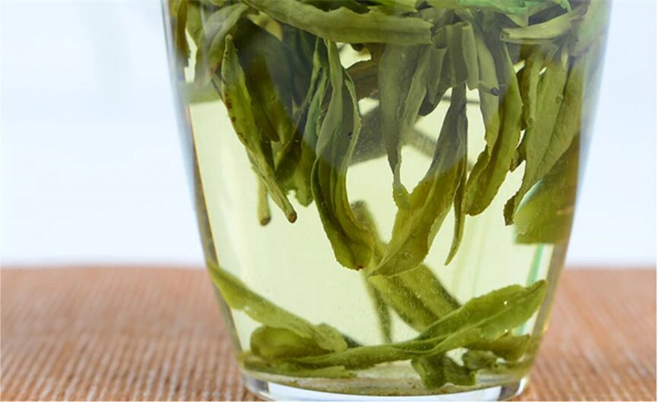 Китайские Xi Hu Чай Зелёный чай Весна Колодец Дракона Зелёный чай Западное озеро