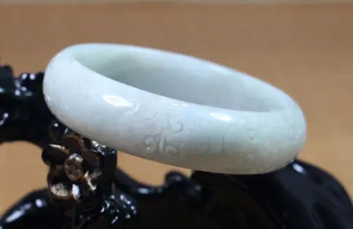 

2516 NATURE GRADE A GREEN " D" Shape Oval JADE JADEITE BRACELET BANGLE
